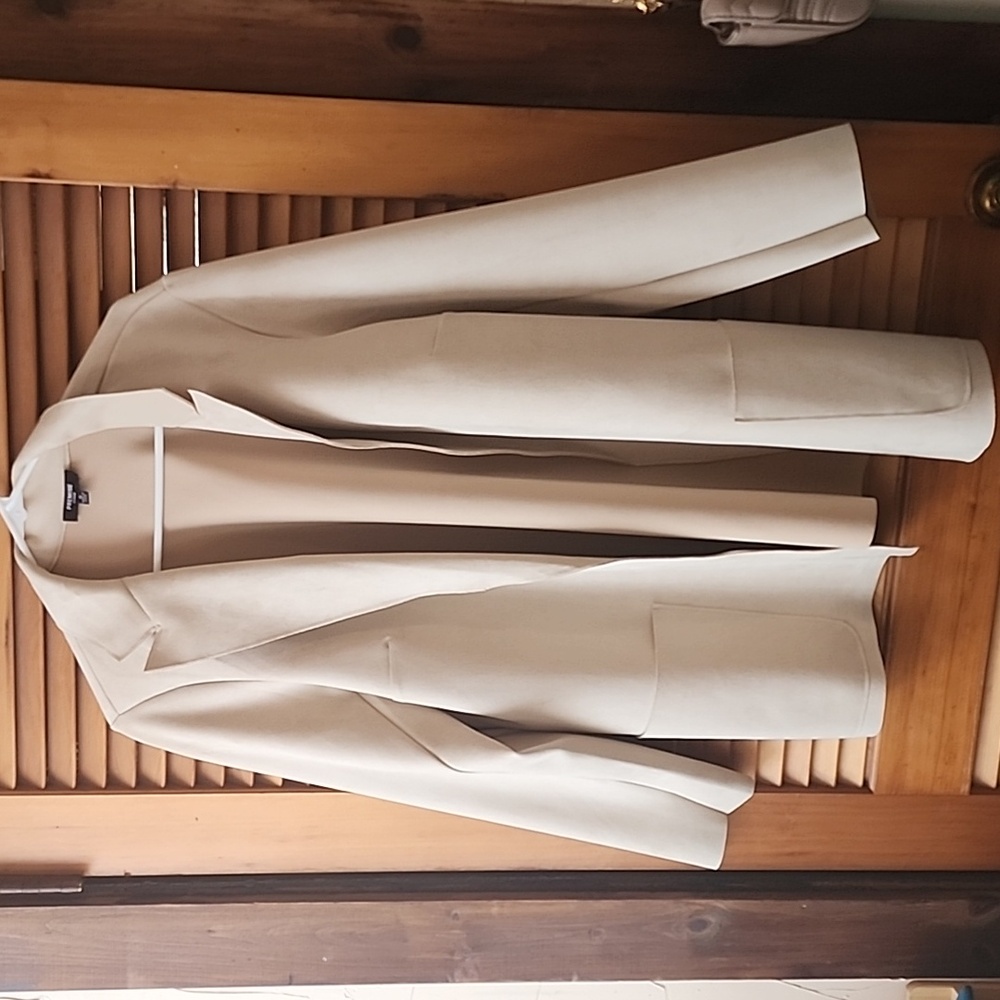 Tan Jacket - Picture 1 of 4